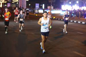 BIB: 41630
                            <button type="button" onclick="openModal(23213854)" class="btn btn-primary btn-sm float-right btn-popup" data-toggle="modal" data-target=".modal-high-quality">
                        <i class="fas fa-shopping-cart"></i> Add to Cart
                    </button>
                                            <button type="button" onclick="isThisMe(23213854, true)" class="btn btn-success btn-sm float-right btn-popup btn-isme hidden" data-toggle="tooltip" data-placement="bottom" title="นี่คือรูปของคุณใช่ไหม คลิกที่นี่เพื่อเอาเข้าอัลบั้ม">
                        <i class="fas fa-plus"></i> Add to album
                    </button>
                    <button type="button" onclick="isThisMe(23213854, false)" class="btn btn-warning btn-sm float-right btn-popup btn-isnotme hidden">
                        <i class="fas fa-ban"></i> Remove from album
                    </button>